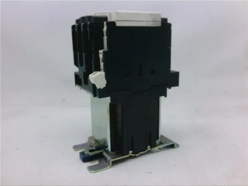 Schneider Electric LC1D50B7 (image 4)