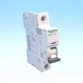 Schneider Electric A9F44104