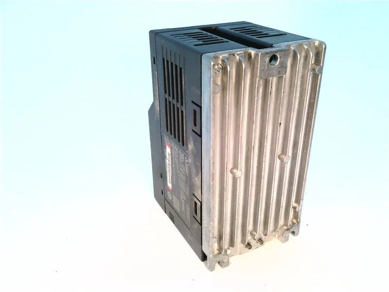 Mitsubishi Electric FR-E720-015SC-N6 — AC Drives (VFD) (image 2)
