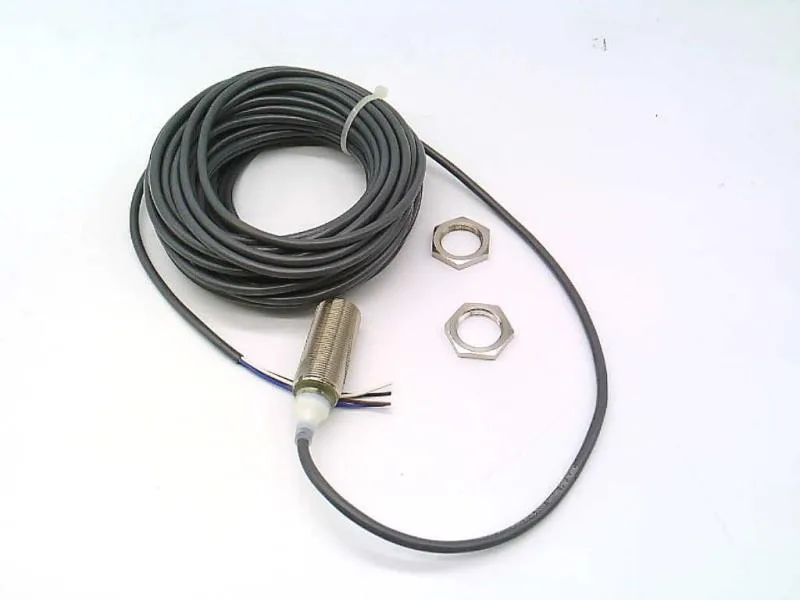 Omron E2A-M18KS08-WP-B3 10M — Proximity Sensors (image 2)