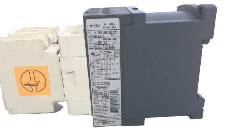 Schneider Electric LC1D09REQ3826G15 — Contactors (image 3)