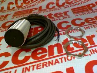 Omron E2A-M30LS15-WP-B1 5M — Proximity Sensors (image 2)