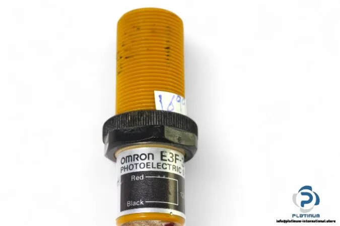 Omron E3F-3L — Photoelectric Sensors (image 3)