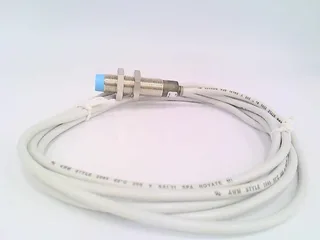 SICK IM12-04NPS-ZW1 — Proximity Sensors (image 2)