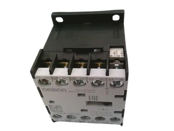 Omron J7KNA-AR-22 110 — Contactors (image 4)