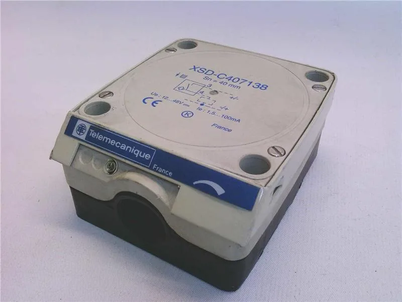 Schneider Electric XSDC407138 — Inductive Proximity Sensors