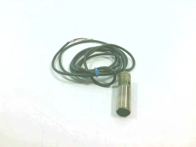 Omron E3-F2-DS1-0B4C — Photoelectric Sensors (image 2)