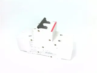 ABB 2CCS862002R1577 — Miniature Circuit Breakers (MCB) (image 4)