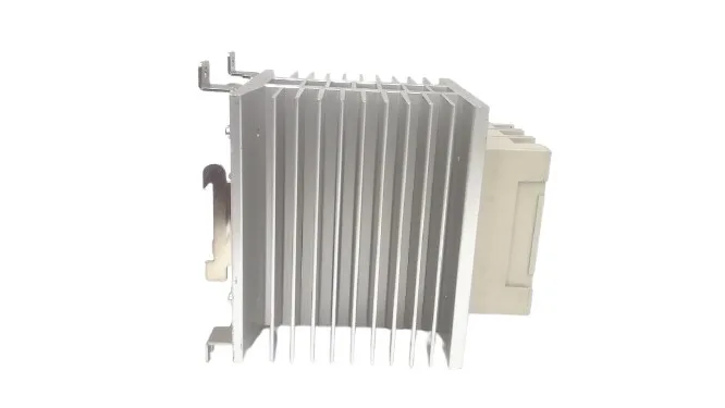 Omron G3PE-545B-3N DC12-24 — Solid State Relays (image 2)