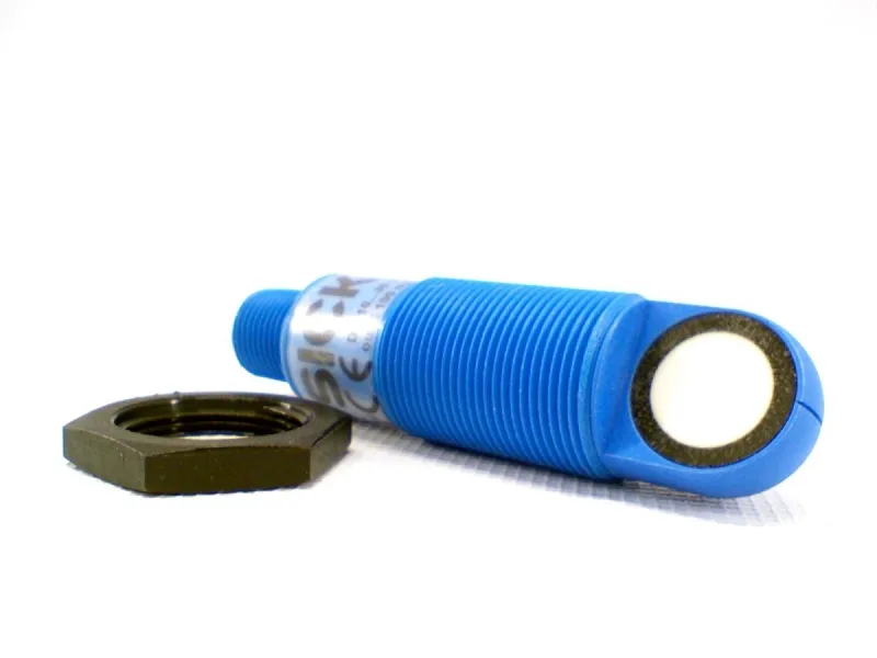SICK UM18-218161102 — Proximity Sensors