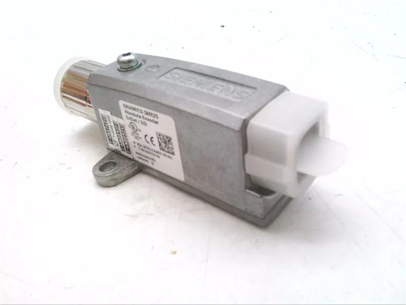 Siemens 6SL3055-0AA00-5HA0 — AC Drives (VFD) (image 2)