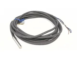 Omron E2E-CR8B1 — Proximity Sensors