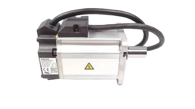 Omron R88M-G40030L-S2 — Servo Motors (image 2)
