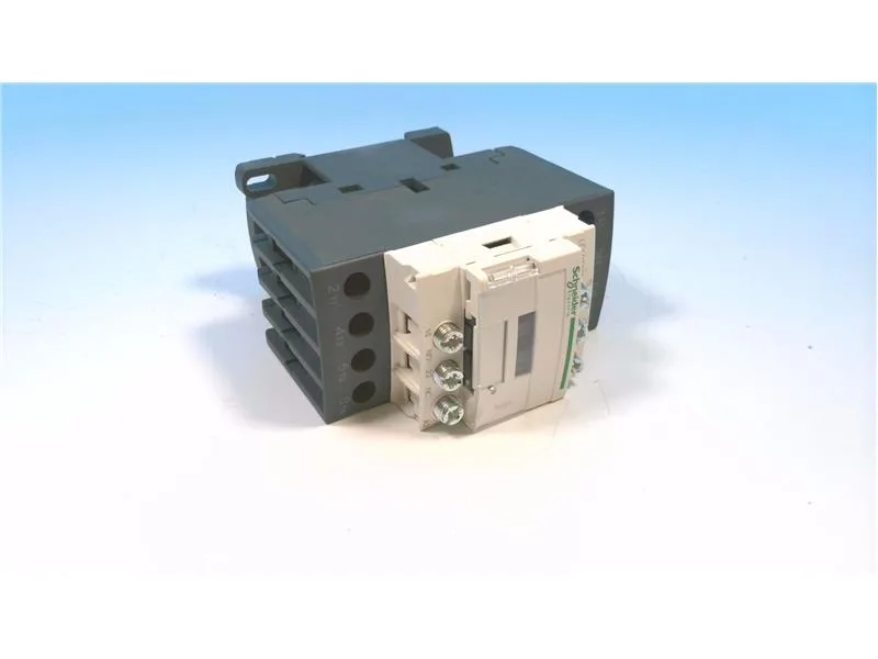 Schneider Electric LC1DT326G7 (image 5)