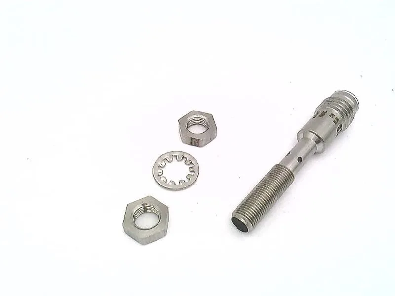Omron E2E-S05S12-MC-C1 — Proximity Sensors (image 3)