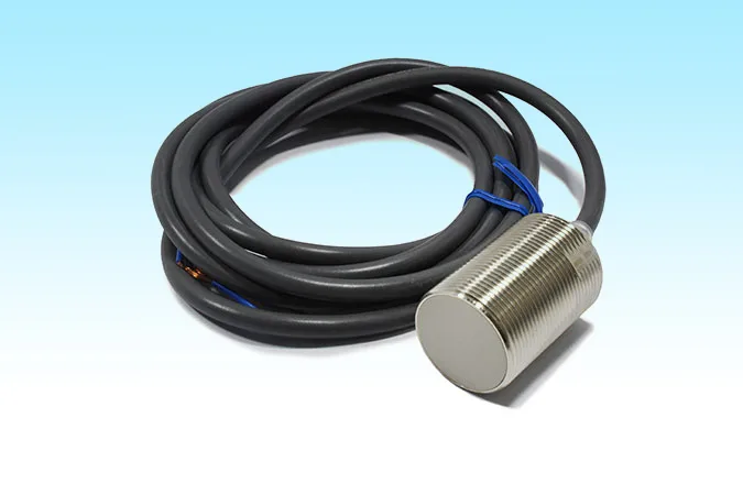 Omron E2EG-X18MB1-2M — Proximity Sensors (image 2)