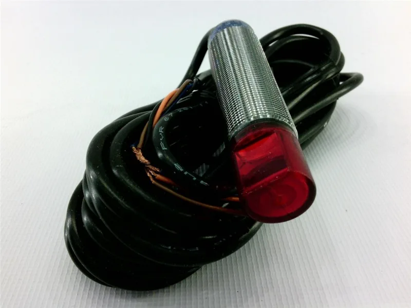 Schneider Electric XU2N18PP9AAL5R — Photoelectric Sensors (image 3)