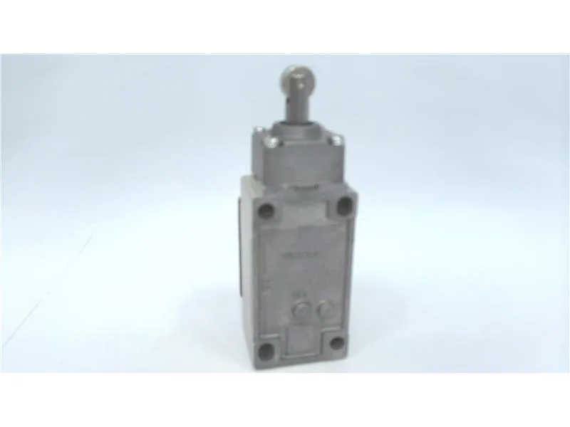 Omron D4B-2B71N — Limit Switches (image 4)