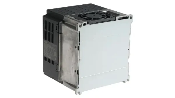 Mitsubishi Electric FR-E740-040SC-EC — AC Drives (VFD) (image 2)