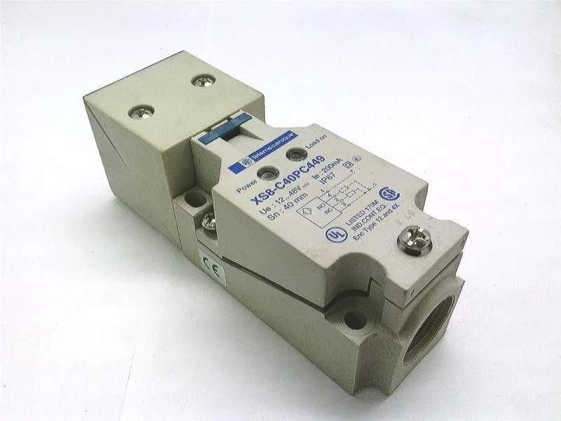 Schneider Electric XS8C40PC449 — Proximity Sensors (image 2)