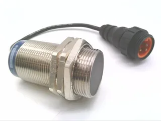 Schneider Electric XS630B1MAL01U78 — Proximity Sensors (image 2)
