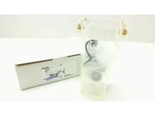 Schneider Electric XSCZ01 — Inductive Proximity Sensors (image 2)