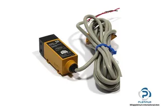 Omron E3S-R2B4 — Photoelectric Sensors (image 3)