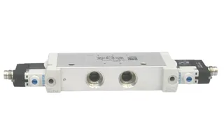 Festo VUVG-L18-P53C-T-G14-1R8L — Solenoid & Directional Valves (image 4)