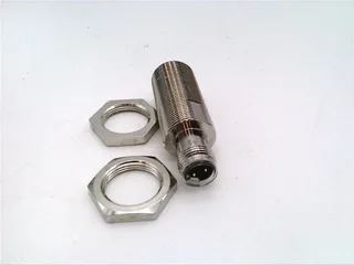 Omron E2A-M18KS08-M1-C1 — Proximity Sensors
