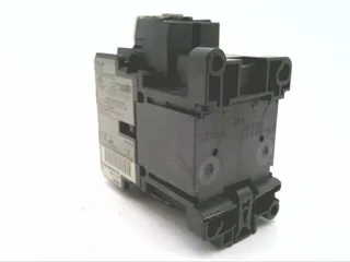 Fuji Electric 4NC0F0B10Y — Contactors (image 2)