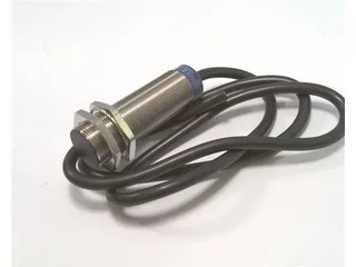Schneider Electric XS1M18PAS40 — Proximity Sensors (image 2)