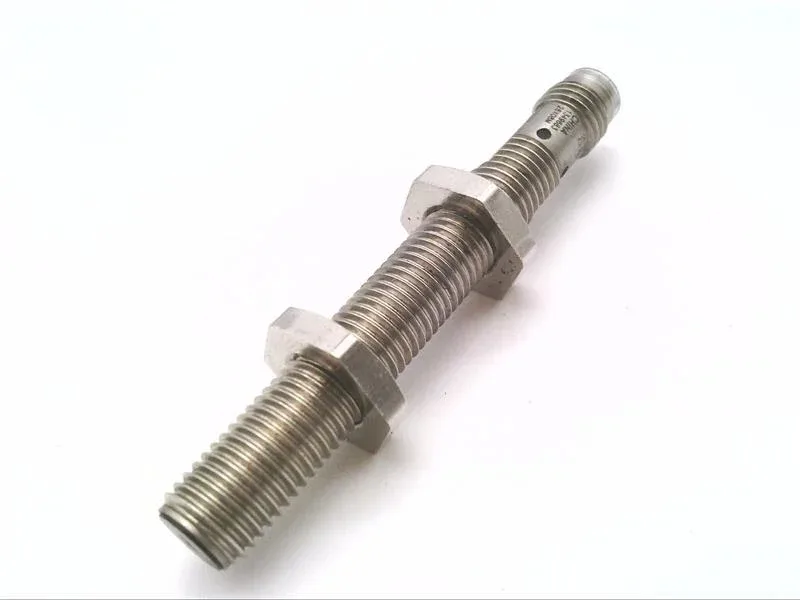 Omron E2A-S08LS02-M5-B1 — Proximity Sensors