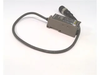 Omron E3S-CT61-D-M1J 0.3M — Photoelectric Sensors (image 3)