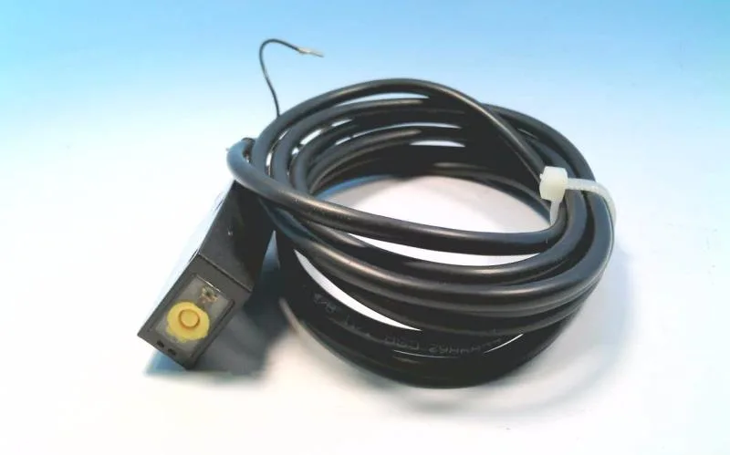 SICK WL9-2P121 — Photoelectric Sensors (image 3)