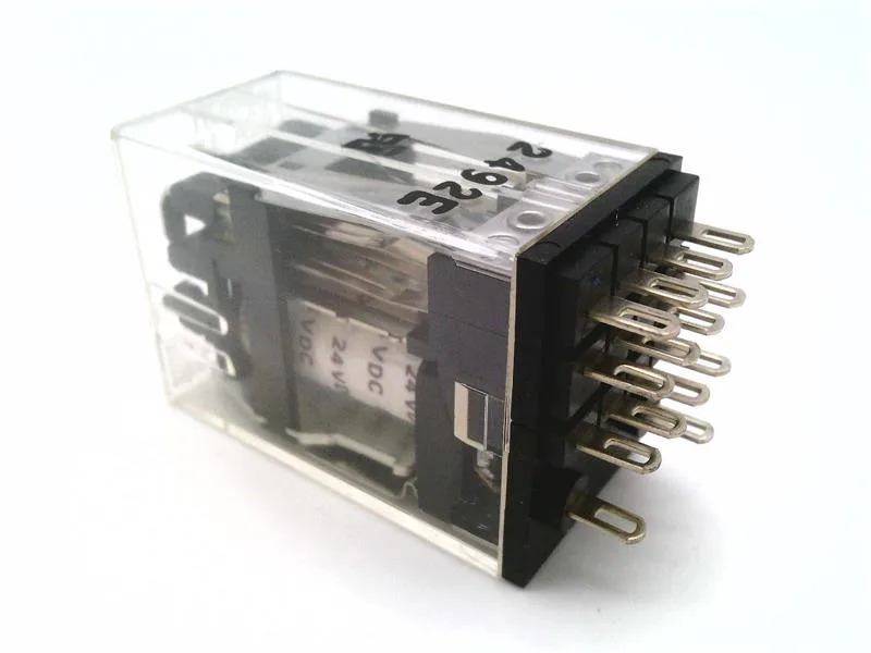 Omron G2A-432A-DC24 — General Purpose Relays (image 2)