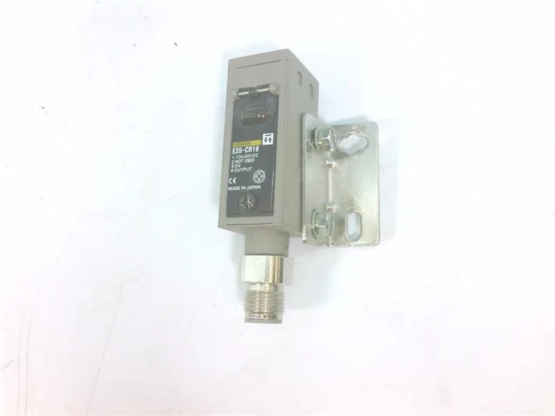Omron E3S-CR16 — Photoelectric Sensors (image 3)