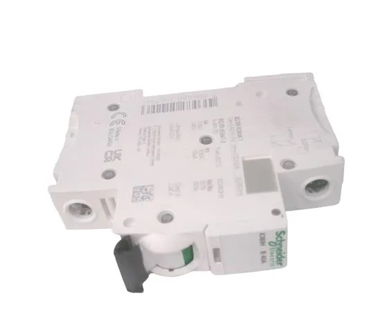 Schneider Electric A9F53140 (image 2)