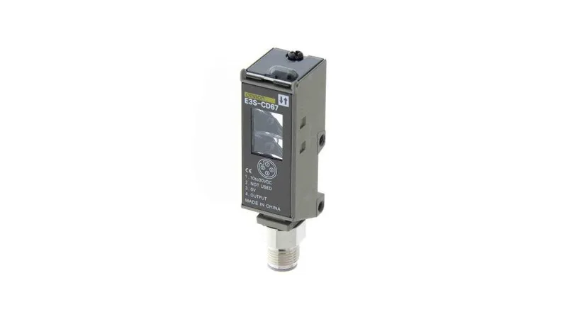 Omron E3S-CD67 — Photoelectric Sensors