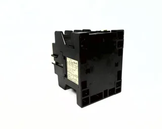 Fuji Electric SC-2SN-AC120V — Contactors (image 2)