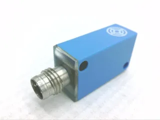SICK IQ10-03BP0-KTX — Proximity Sensors (image 2)