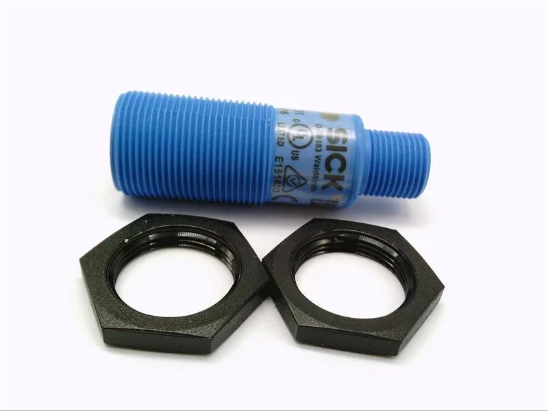 SICK UM18-212161101 — Proximity Sensors