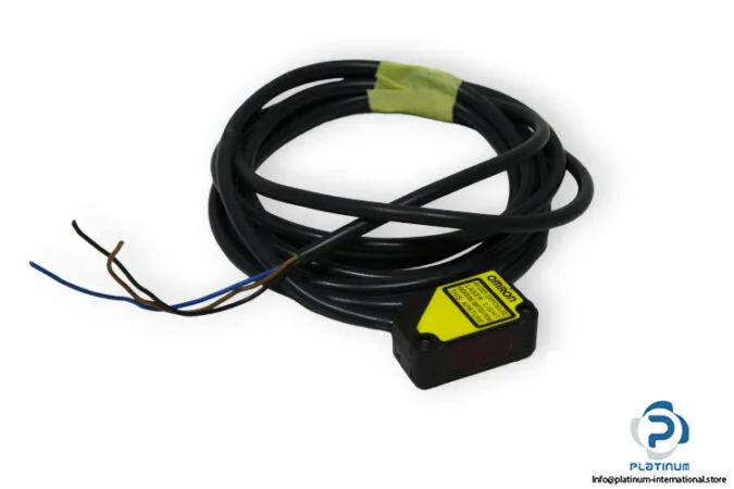 Omron E3Z-D81 — Photoelectric Sensors (image 3)
