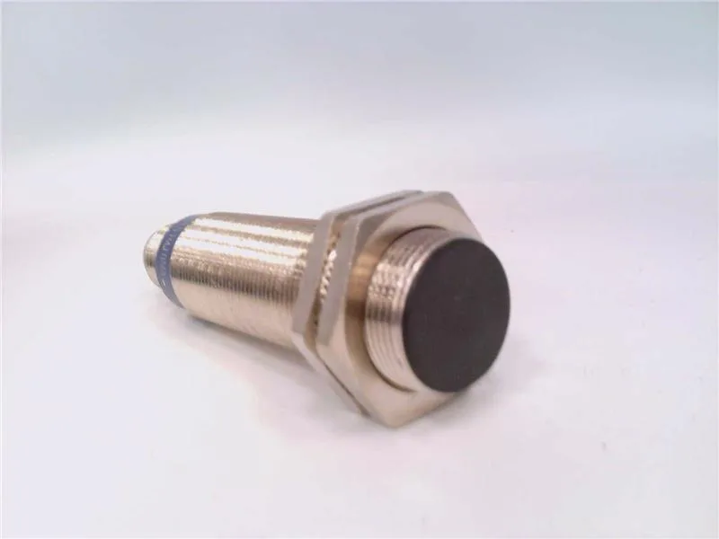 Schneider Electric XS1-M18MA230KH4 — Proximity Sensors (image 2)