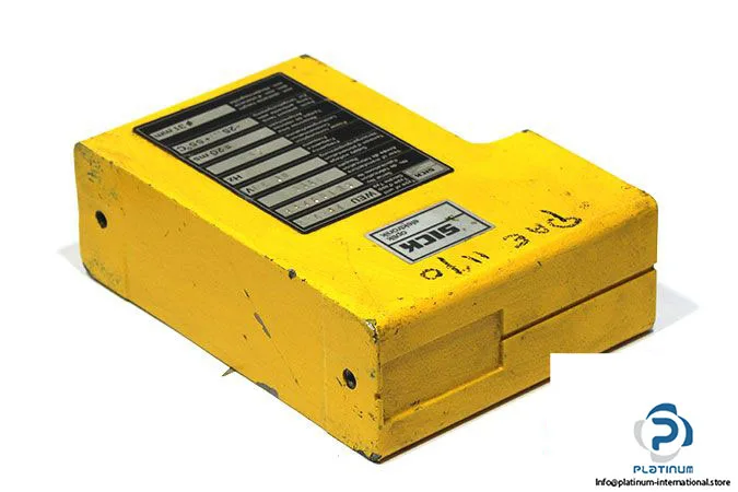 SICK WEU 26-730 — Photoelectric Sensors (image 4)