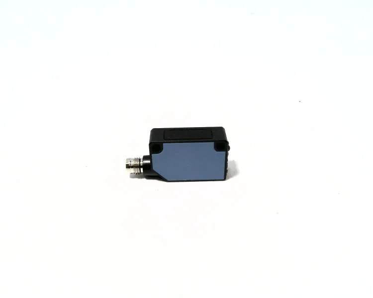 SICK WL8-P2231S11 — Photoelectric Sensors (image 4)