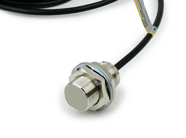 Omron E2C-X5A — Proximity Sensors (image 2)