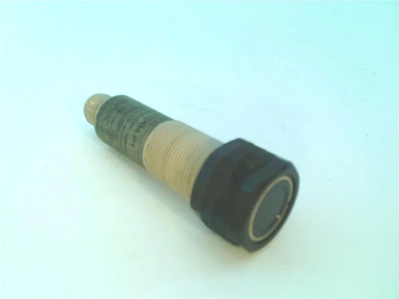 Omron E3F2-7DB4-P1 — Photoelectric Sensors (image 3)