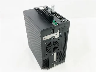 Omron R88D-KN10F-ML2 — Servo Drives (image 3)