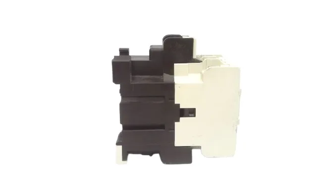 Mitsubishi Electric S-N10-AC100V — Contactors (image 3)