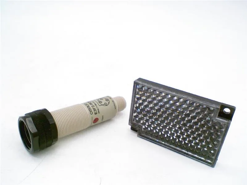Omron E3F2-R2B4-P1 — Photoelectric Sensors (image 2)